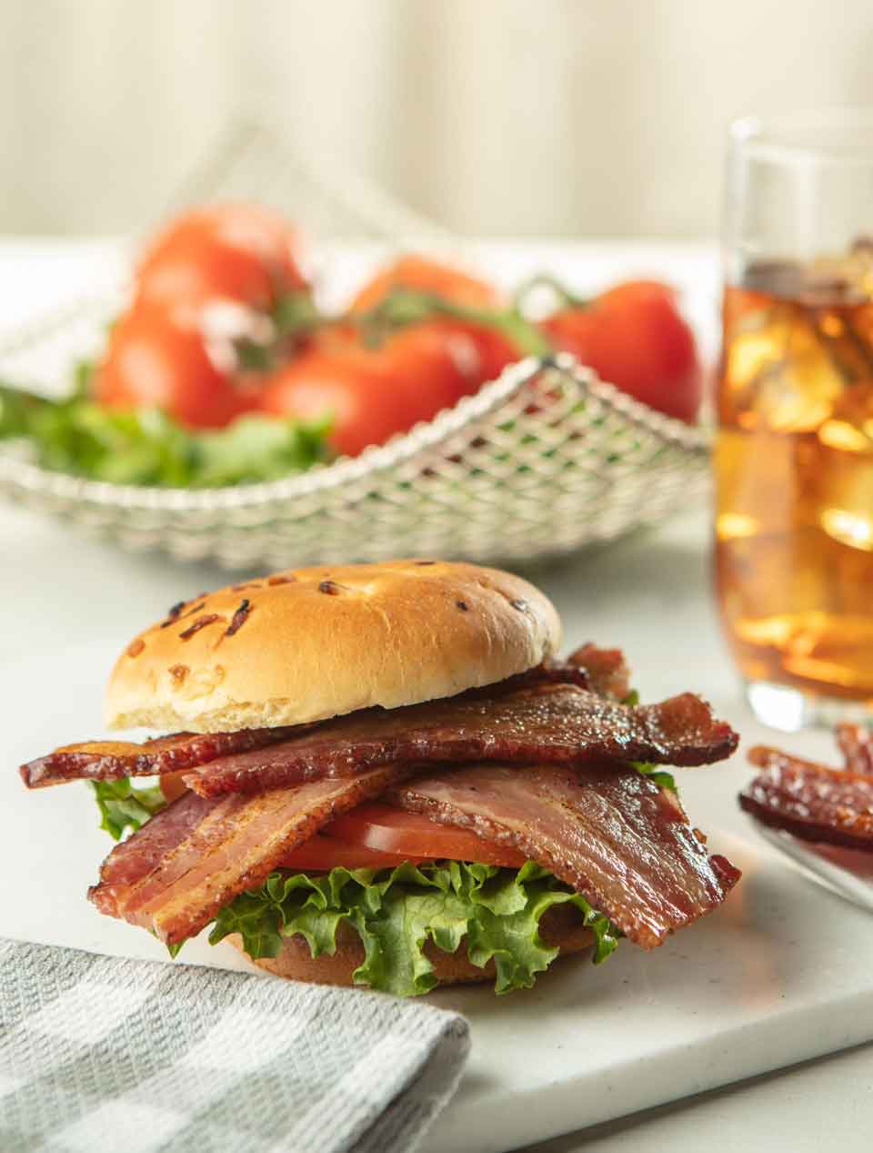 2.5 LB. Original Hickory Smoked Bacon Sportsman Thick Cut package shot